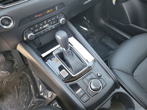 New 2025 MAZDA CX-5 AWD 2.5 S w/ Select Package image 12