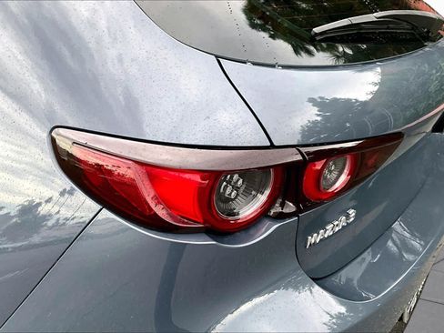 Used 2021 MAZDA MAZDA3 s FWD image 28