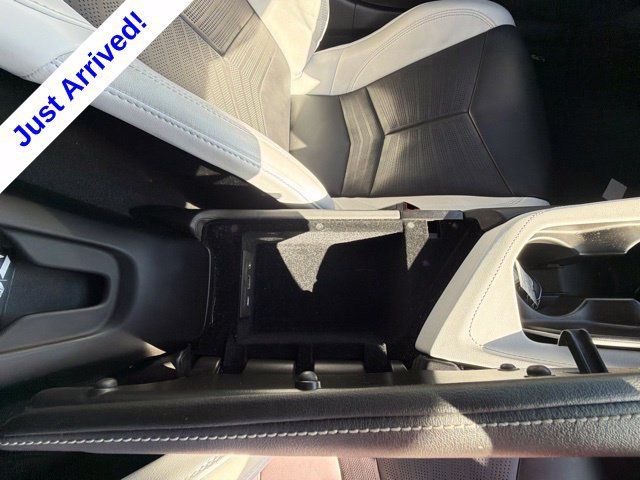 Used 2021 Chevrolet Corvette Stingray Preferred Cpe w/ Battery Protection Package RWD image 27