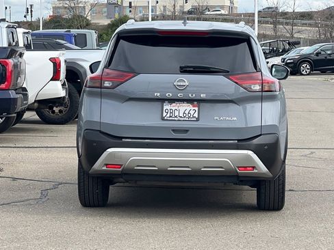 Used 2022 Nissan Rogue Platinum w/ Head-Up Display Package image 6
