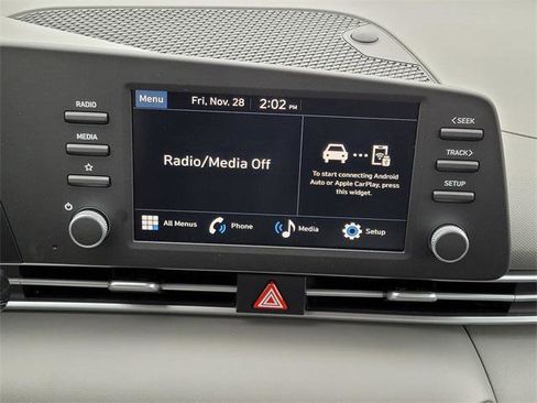 New 2026 Hyundai Elantra SE image 13