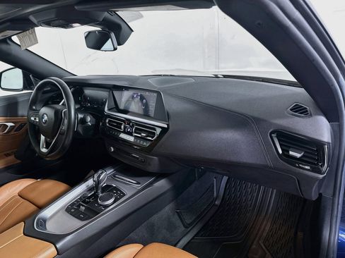 Used 2019 BMW Z4 sDrive30i w/ Executive Package RWD image 23