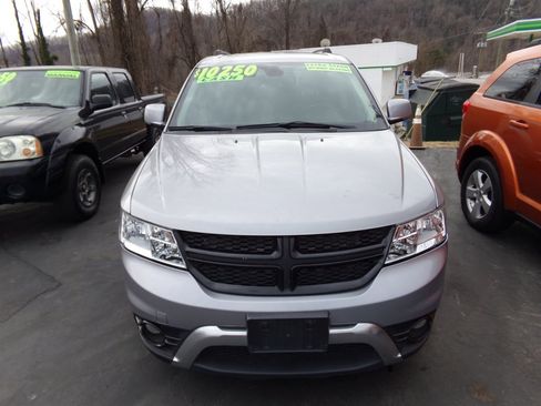 Used 2020 Dodge Journey Crossroad image 2