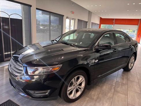 Used 2014 Ford Taurus SEL w/ Equipment Group 201A FWD image 6