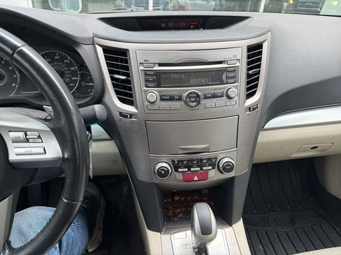 Used 2011 Subaru Legacy 2.5i Premium w/ All-Weather Pkg AWD/4WD image 10