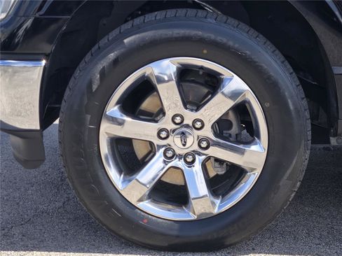 Used 2021 Ford F150 Lariat w/ Equipment Group 502A High AWD/4WD image 11