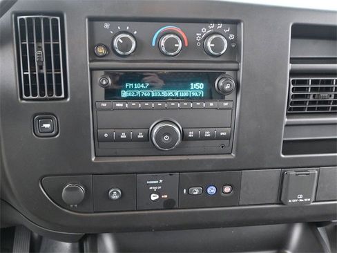 Used 2023 Chevrolet Express 2500 Extended image 6