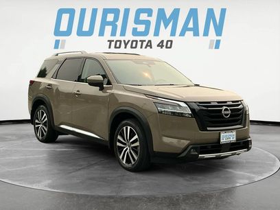 Used 2023 Nissan Pathfinder Platinum