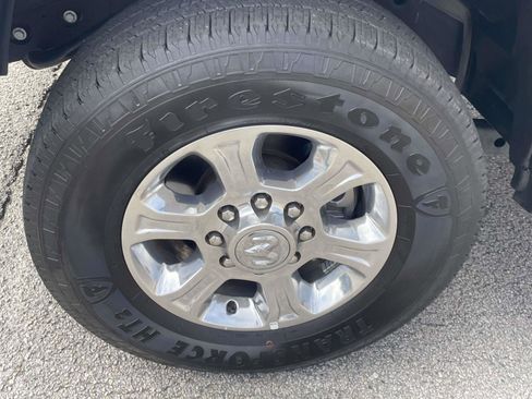 Used 2024 RAM 2500 Big Horn w/ Bed Utility Group image 9