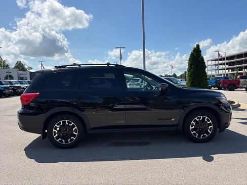Used 2020 Nissan Pathfinder SL AWD/4WD image 7