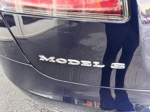 Used 2013 Tesla Model S image 9