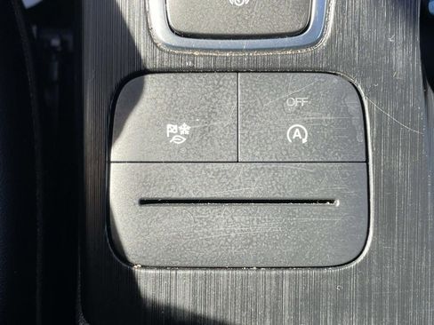 Used 2024 Ford Escape ST-Line image 33