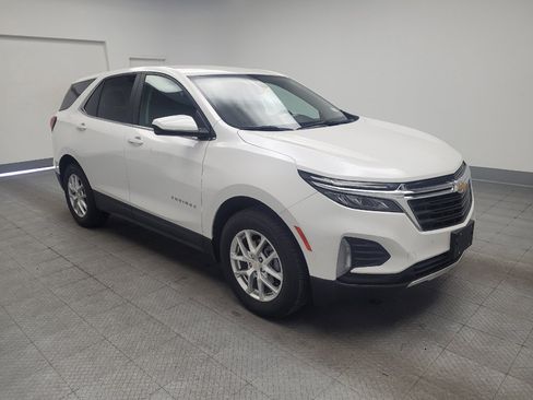 Used 2024 Chevrolet Equinox LT AWD/4WD image 13