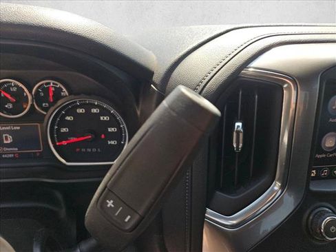 Used 2021 Chevrolet Silverado 1500 LT RWD image 20