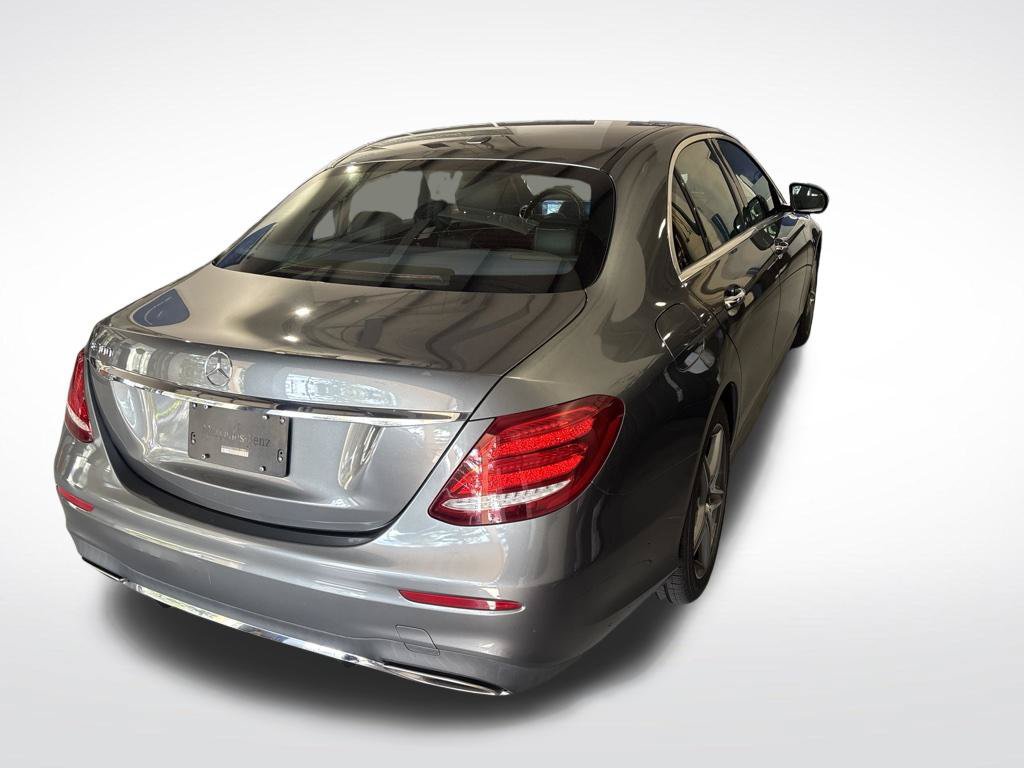 Used 2019 Mercedes-Benz E 300 image 5