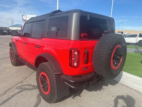 Used 2023 Ford Bronco Wildtrak image 7