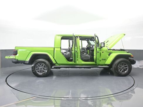 New 2026 Jeep Gladiator Sport image 68