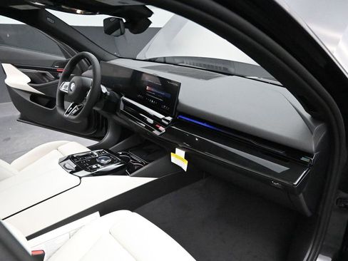 New 2026 BMW 530i w/ M Sport Package image 20