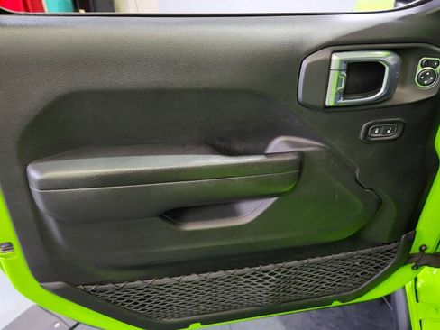 Used 2021 Jeep Gladiator Rubicon image 29