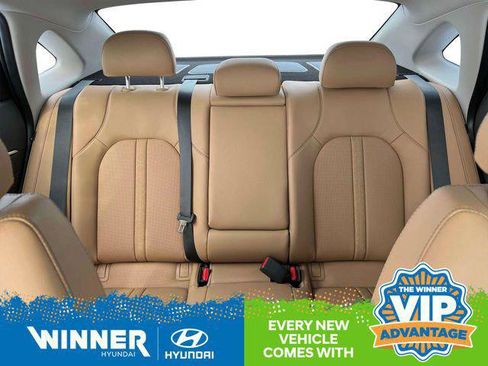New 2025 Hyundai Sonata Limited image 17
