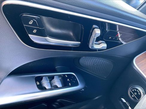 Used 2022 Mercedes-Benz C 300 Sedan image 35