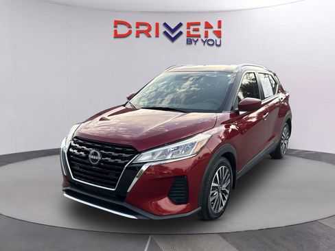 Used 2023 Nissan Kicks SV FWD image 8