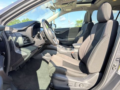 Used 2022 Subaru Outback Premium AWD/4WD image 11
