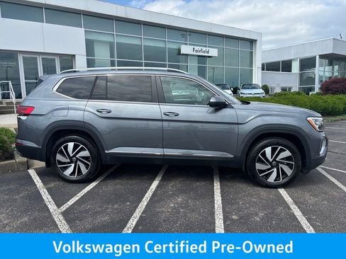 Certified 2025 Volkswagen Atlas SEL AWD/4WD image 2