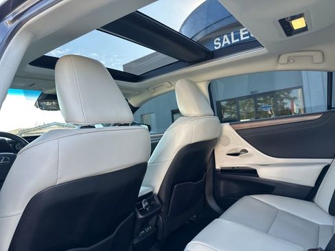 Used 2023 Lexus ES 350 w/ Premium Package image 14