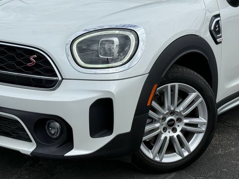 Used 2024 MINI Cooper Countryman S FWD image 3