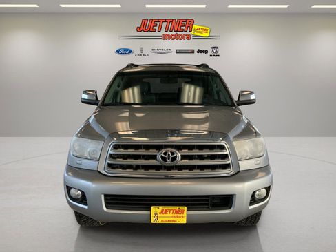 Used 2013 Toyota Sequoia Platinum AWD/4WD image 2