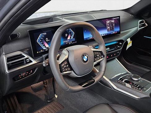 Used 2025 BMW 330i 330i w/ Premium Package image 3