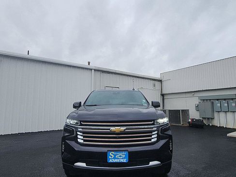 New 2024 Chevrolet Suburban High Country image 8
