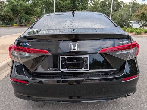 Certified 2024 Honda Civic Sport image 9