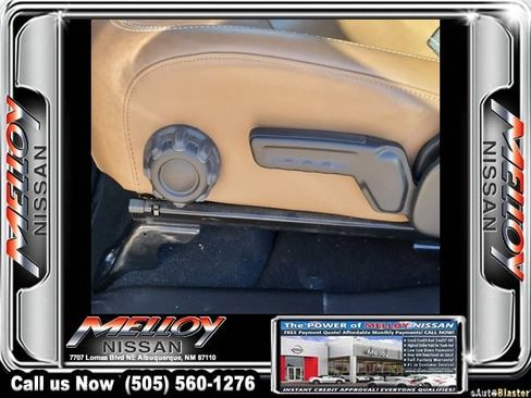 Used 2023 Jeep Wrangler Unlimited Rubicon w/ Cold Weather Group image 7