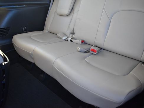 Used 2023 Nissan Armada Platinum w/ Captain's Chairs Package image 11