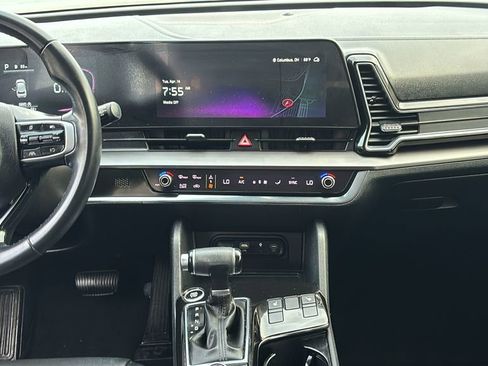 Used 2023 Kia Sportage EX FWD image 6