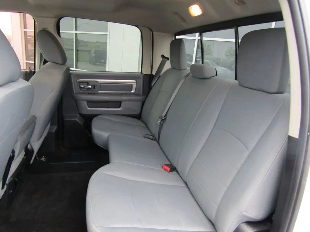 Used 2015 RAM 2500 SLT AWD/4WD image 36