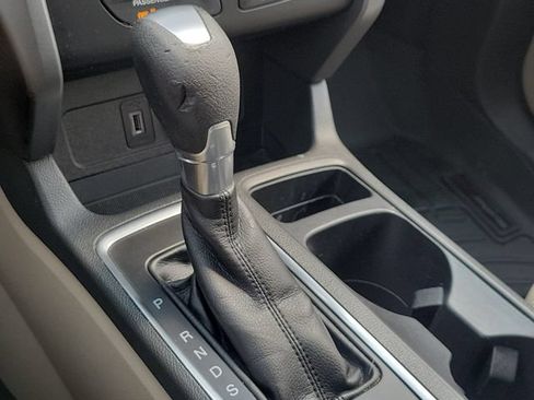 Used 2017 Ford Escape SE w/ Equipment Group 201A FWD image 28