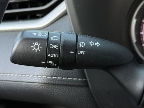 Used 2023 Toyota RAV4 XLE Premium FWD image 21