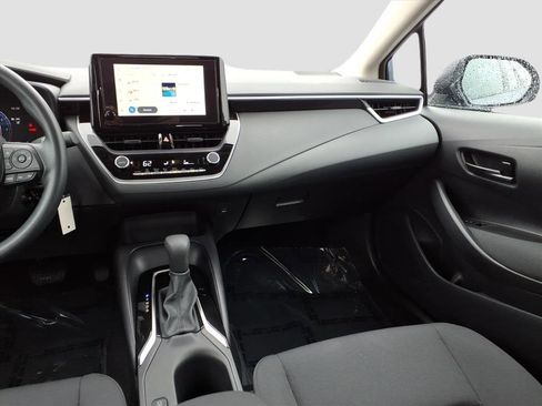 Used 2026 Toyota Corolla LE image 29