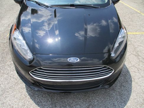 Used 2019 Ford Fiesta SE FWD image 24