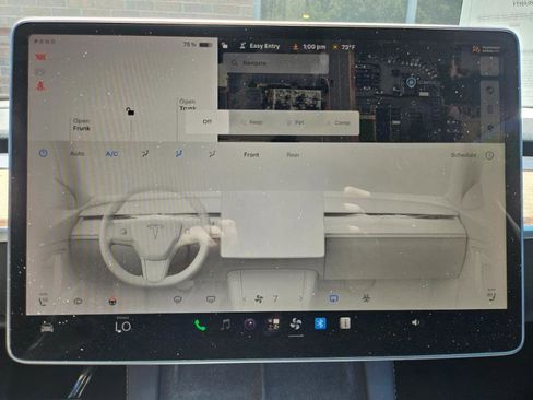 Used 2023 Tesla Model Y Long Range AWD/4WD image 44