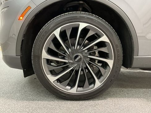 Used 2022 Lincoln Aviator Reserve w/ Equipment Group 201A AWD/4WD image 31