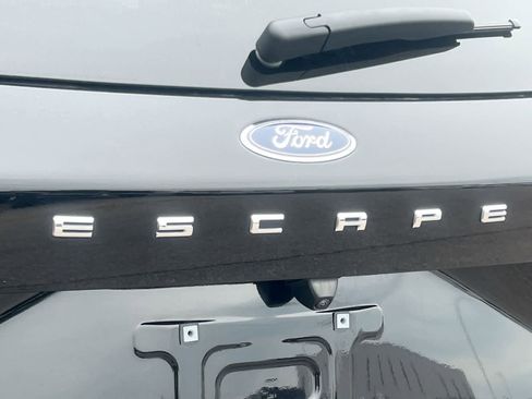 Certified 2023 Ford Escape Active w/ Tech Pack #2 AWD/4WD image 12