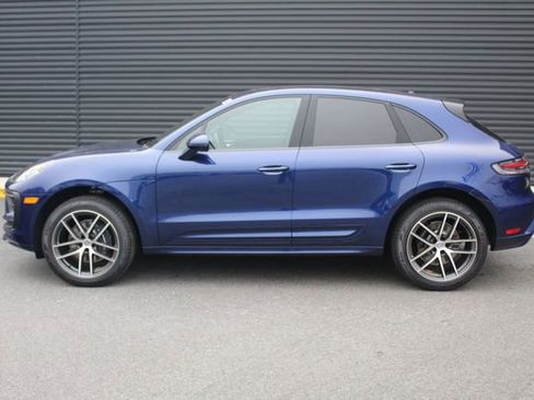 New 2026 Porsche Macan image 2