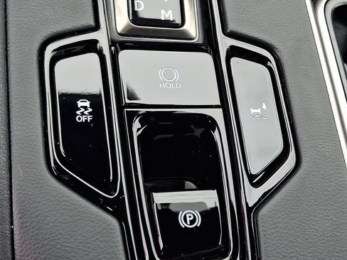 Used 2025 Lexus TX 500h AWD image 25