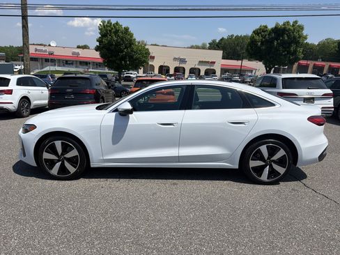 Used 2025 Audi A5 2.0T Premium Plus w/ Premium Plus AWD/4WD image 5