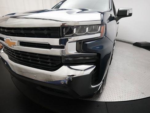 Used 2019 Chevrolet Silverado 1500 LT w/ Convenience Package image 23