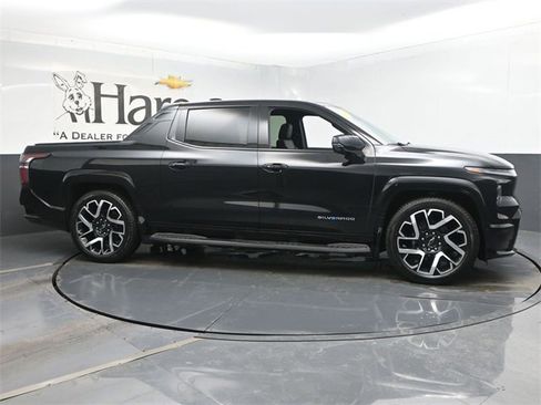 Certified 2024 Chevrolet Silverado EV RST image 1